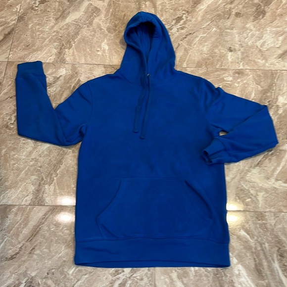 Goodfellow and Company men’s hoodie - Picture 2 of 5